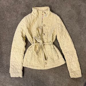 Lilly Pulitzer Quilted Tan Beige Barn/Chore Jacket,‎ Size 2, Belted, Gold Zipper